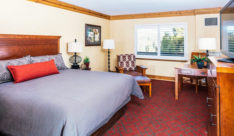 Tenaya Lodge Yosemite - Deluxe King Bed